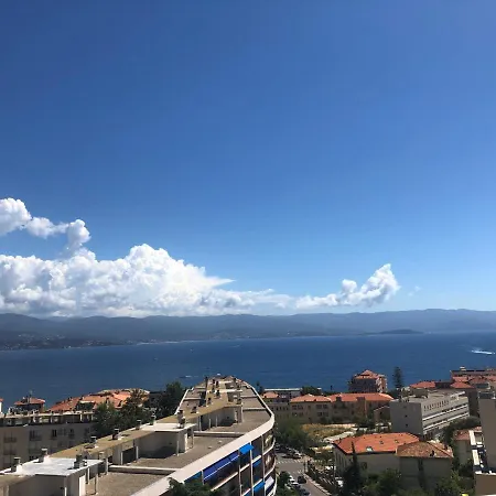Centre Cosy Et Spacieux Avec Climatisation, Grande Terrasse Et Vue Apartament *