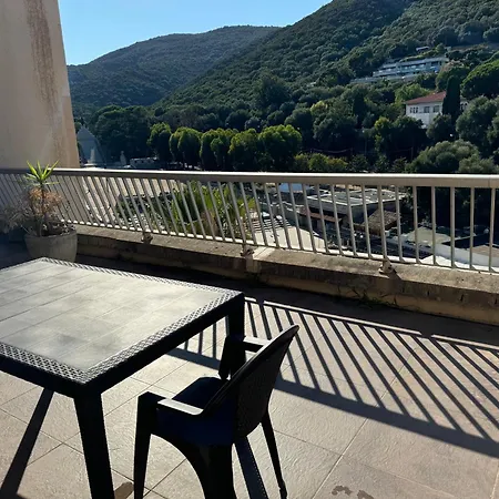 Centre Cosy Et Spacieux Avec Climatisation, Grande Terrasse Et Vue